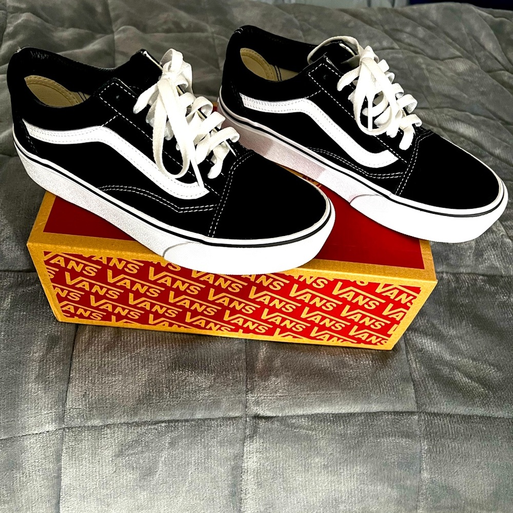 🦶🏽Old Skool platform vans🦶🏽